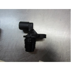 20W033 Camshaft Position Sensor For 10-11 Honda CR-V  2.4
